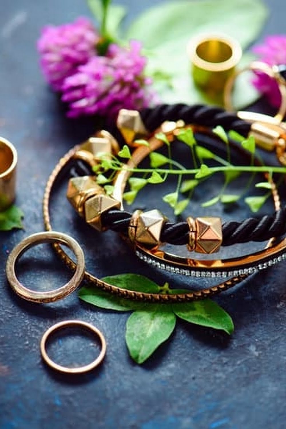 Buying Jewelry? Here is a DIY Tutorial For You