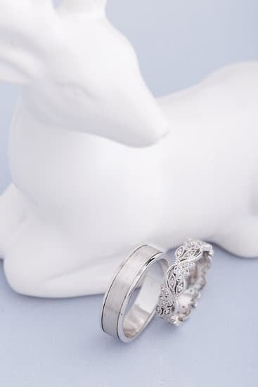 How To Clean Body Jewelry 1 How To Clean Body Jewelry