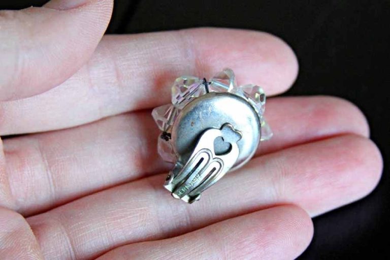 How To Keep Jewelry From Turning Green