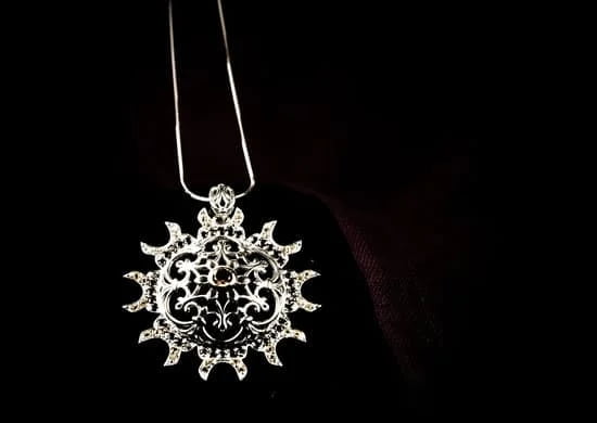 Can You Shower With James Avery Jewelry Can You Shower With James Avery Jewelry