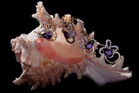 A Person That Makes Jewelry 1 A Person That Makes Jewelry