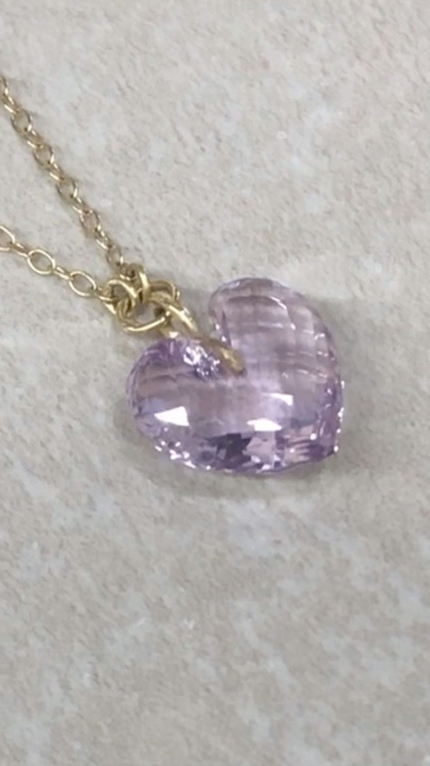 Can You Wear Gold Jewelry With Gray Hair Jewelry Carats