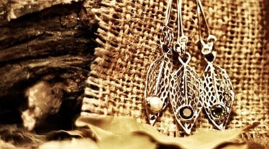 How To Buff Silver Jewelry How To Buff Silver Jewelry