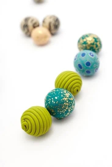 How To Clean Crislu Jewelry 1 How To Clean Crislu Jewelry