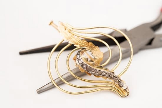 How To Deep Clean Gold Jewelry 1 How To Deep Clean Gold Jewelry