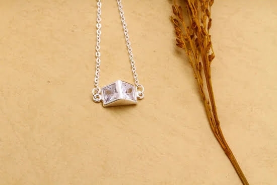 How To Identify Fabergé Jewelry 1 How To Identify Fabergé Jewelry