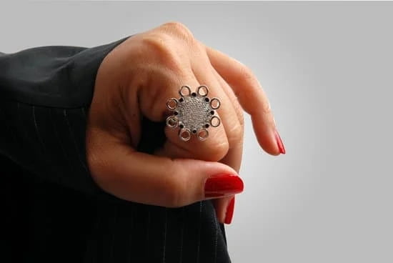 What Jewelry To Wear With Leopard Print Dress