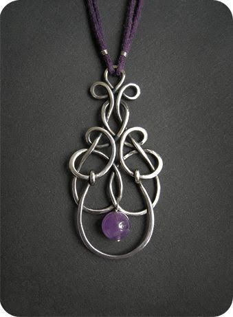 What Size Jewelry For Snake Eyes Piercing What Size Jewelry For Snake Eyes Piercing