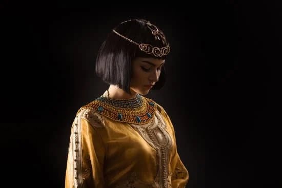 Bride With Gold Jewelry