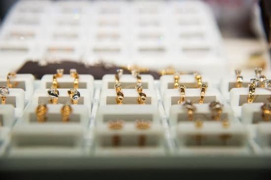 Can You Wear Jewelry During X-Ray 1 Can You Wear Jewelry During X-Ray