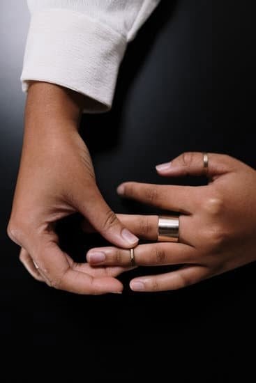 Did Buddha Wear Jewelry 1 Did Buddha Wear Jewelry