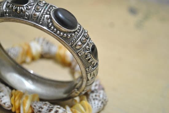 Do Jot Let It He About Jewelry