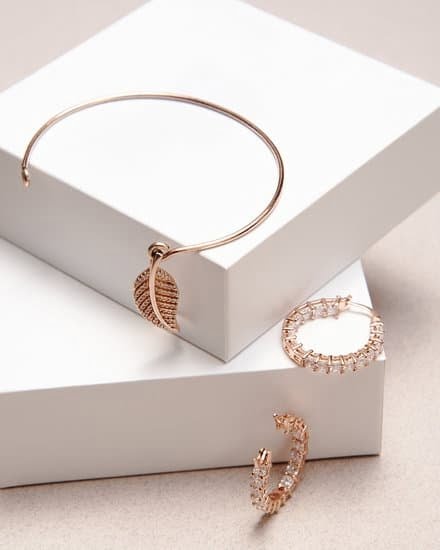 Enchanting Jewelry 1 Enchanting Jewelry