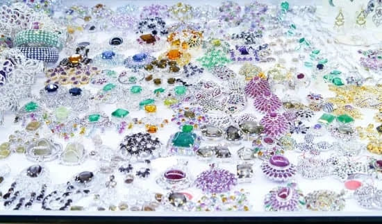 How To Know If Jewelry Is Real Gold Or Not 1 How To Know If Jewelry Is Real Gold Or Not