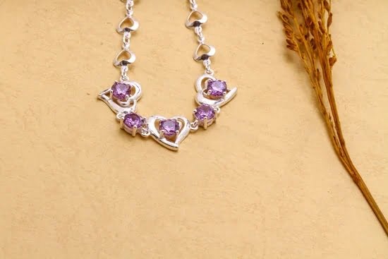 How To Make African Jewelry