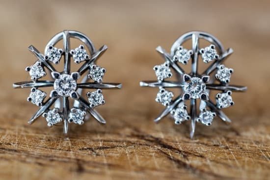 How To Make Gold Plated Jewelry Less Shiny How To Make Gold Plated Jewelry Less Shiny