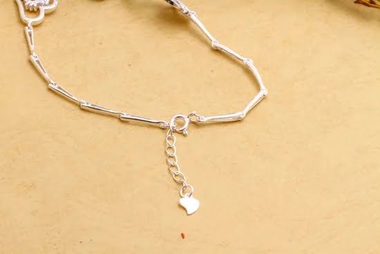 How To Sell Wholesale Jewelry Online 1 How To Sell Wholesale Jewelry Online