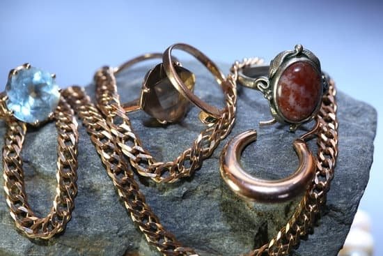 How To Use Connectors In Jewelry Making How To Use Connectors In Jewelry Making