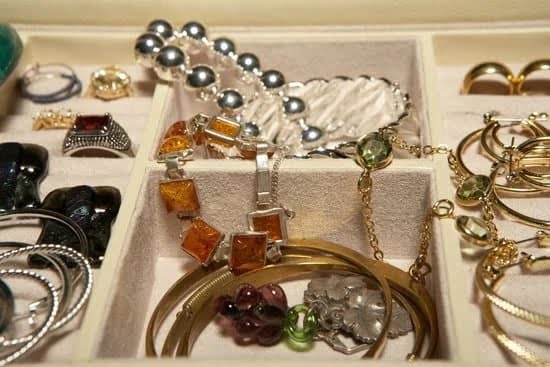 Impuria Jewelry 1 Impuria Jewelry