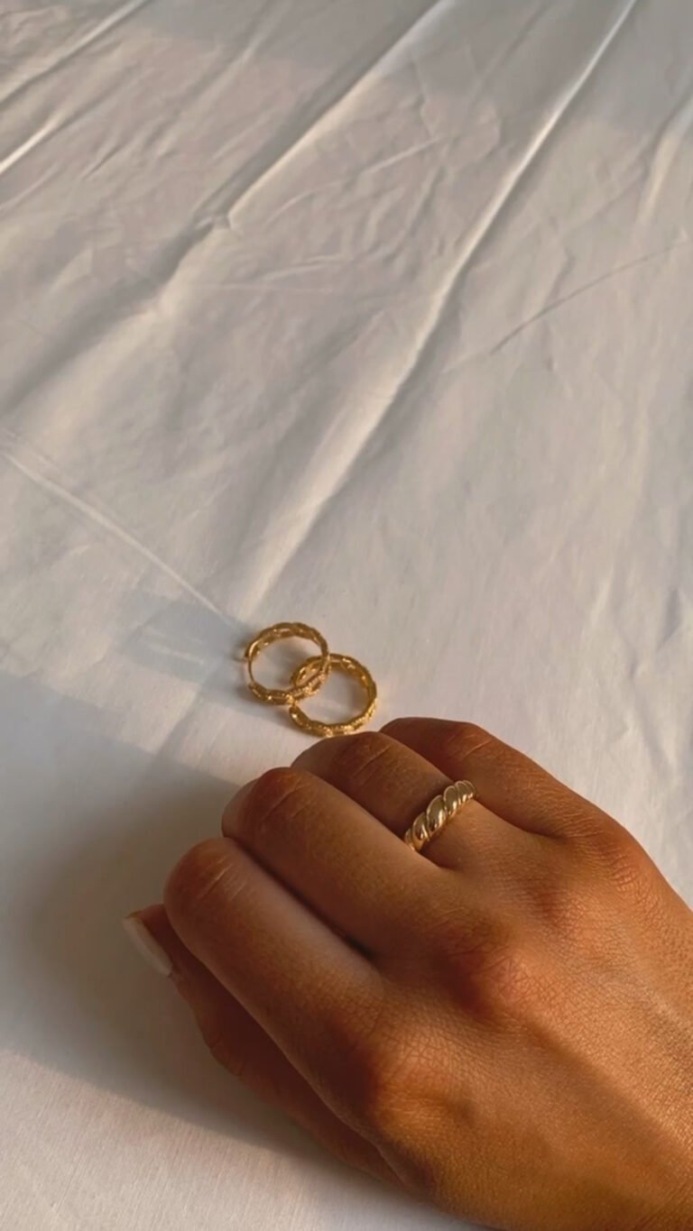 Is Copper Wire Safe For Jewelry