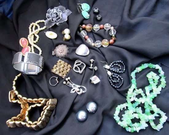 Leo Jewelry 1 Leo Jewelry