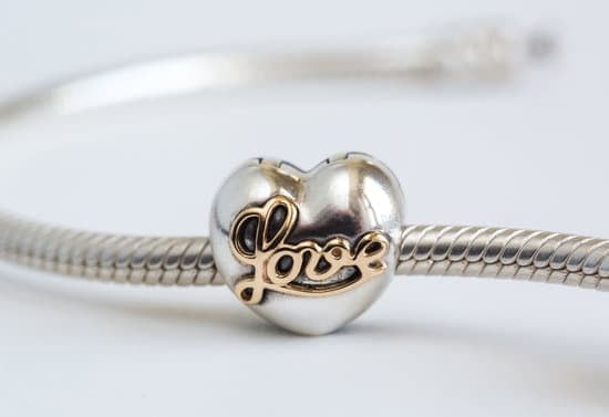 What Is Jadau Jewelry 1 What Is Jadau Jewelry