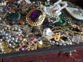 Where To Sell Jewelry In Las Vegas Where To Sell Jewelry In Las Vegas