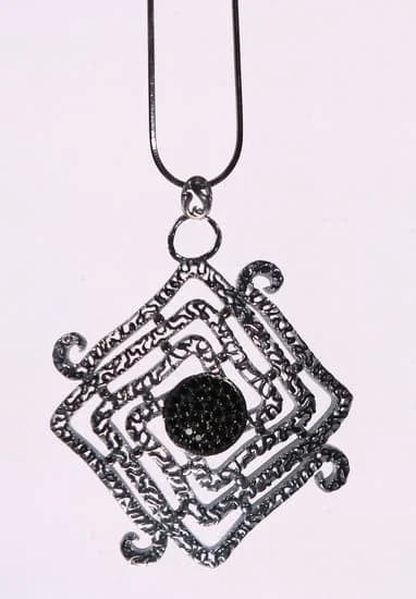 Emily Jewelry 1 Emily Jewelry