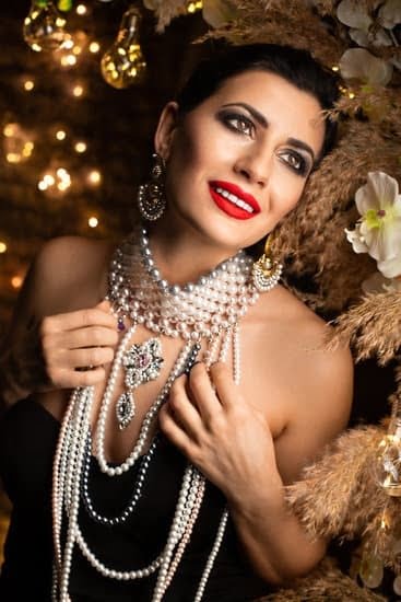 How To Clean Stainless Steel Gold Jewelry How To Clean Stainless Steel Gold Jewelry