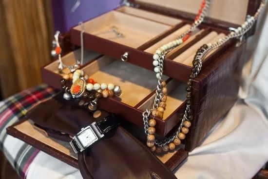 Jewelry Display Case Jewelry Display Case