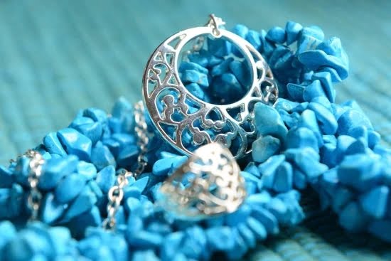 What Is The Best Jewelry For Sensitive Skin What Is The Best Jewelry For Sensitive Skin