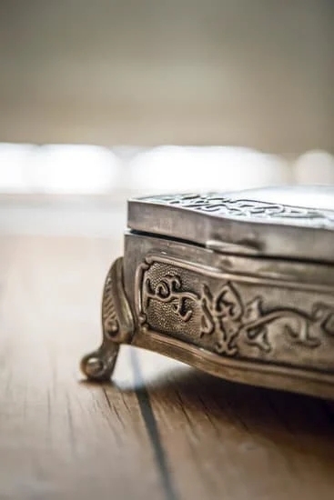 Gold Embossed Jewelry Boxes 1 Gold Embossed Jewelry Boxes