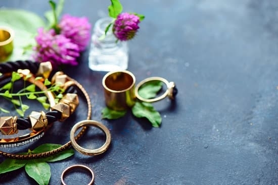 History Of Jewelry Chain