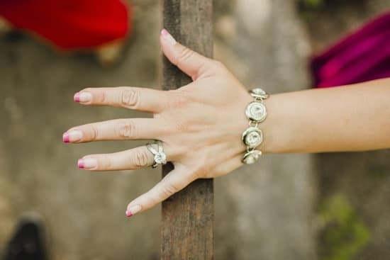 Poeple Who Retread Costume Jewelry Tampa Bay Area Poeple Who Retread Costume Jewelry Tampa Bay Area