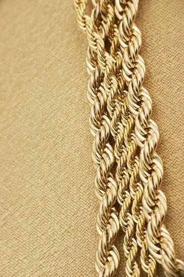 Recyclable Materials To Make Jewelry