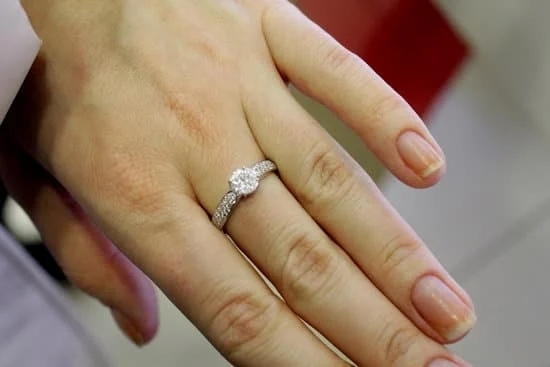 Types Of Finishes For Gold Jewelry 1 Types Of Finishes For Gold Jewelry