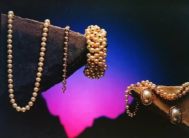 Black Semi-Precious Stone For Jewelry 1 Black Semi-Precious Stone For Jewelry