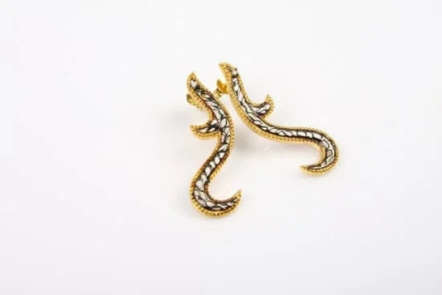 History Of Wome And Jewelry 1 History Of Wome And Jewelry