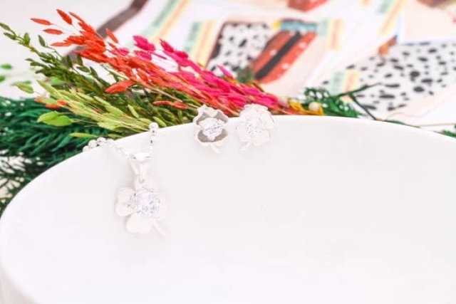 Jewelry With Semi Precious Stones 5 Jewelry With Semi Precious Stones