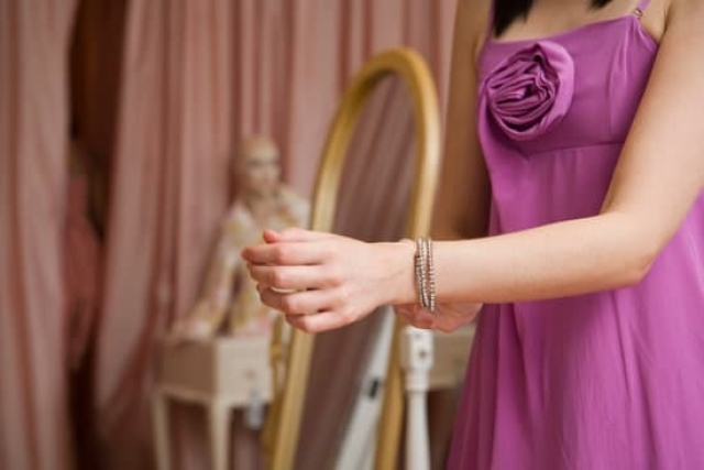 Moderately Priced Jewelry Made Out Of Semi-Precious Stones