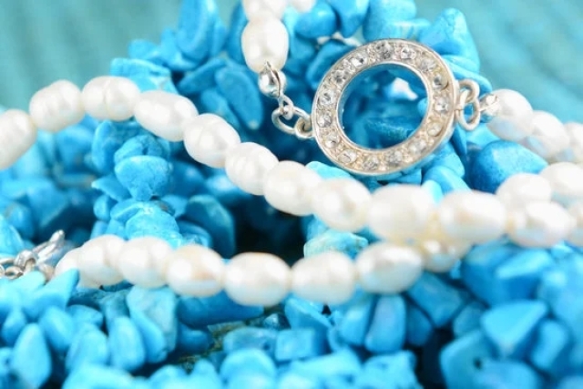 Seasonal Whispers Jewelry 9 Seasonal Whispers Jewelry