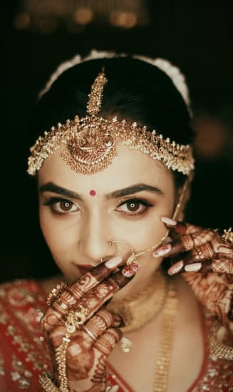 SVS Fine Jewelry Instagram 5 Explore stunning SVS Fine Jewelry collections on Instagram for luxurious and exquisite pieces