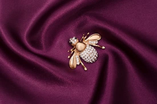 Gold Jewelry From Bali Elegant gold jewelry handmade in Bali – timeless pieces for every occasion