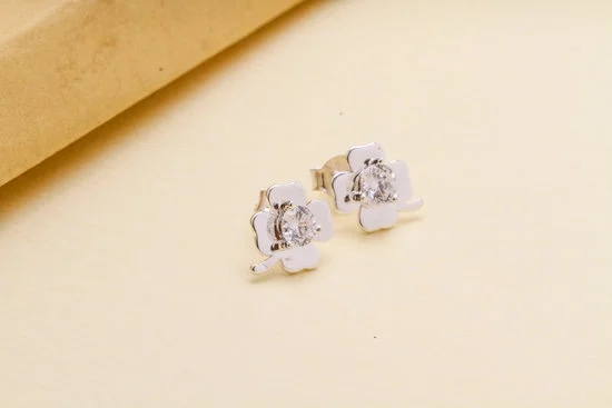 Fashion Jewelry Warehouse Affordable and trendy fashion jewelry warehouse with a wide selection