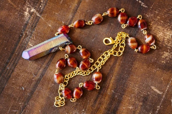 Broken China Jewelry Diy BROKEN CHINA JEWELRY DIY: Create unique accessories using shards of broken china with these easy steps!