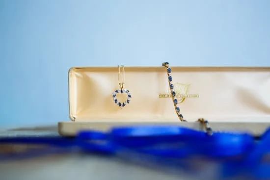 Diy Jewelry Magazines Browse DIY Jewelry Magazines for expert tips, trends, and inspiration!