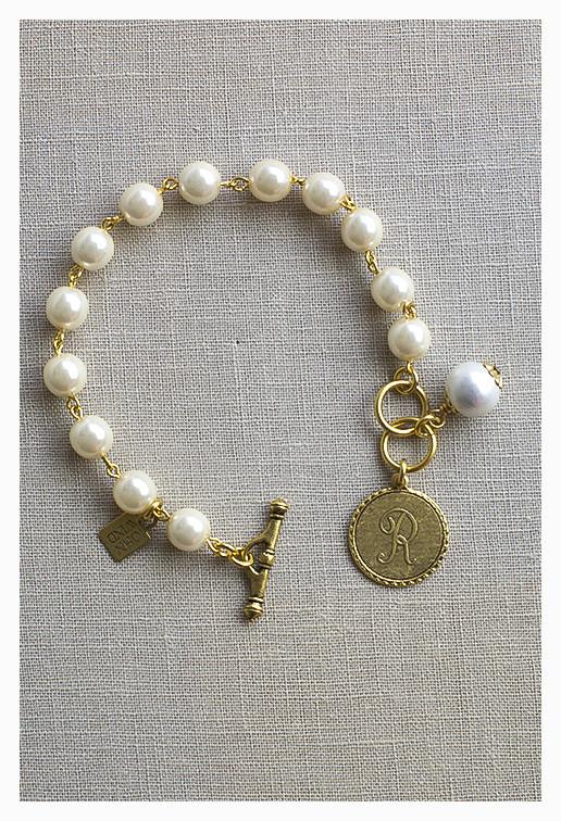 Vintage Estate Art Deco Jewelry Exquisite vintage estate Art Deco jewelry - timeless elegance and unmatched beauty!