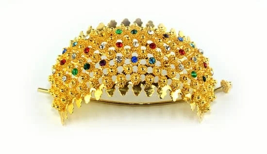 How Do You Gift Jewelry in Diy 1 Step-by-step instructions for gifting jewelry in DIY, including creative packaging ideas