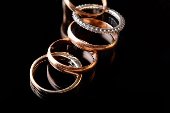 How Are Raw Gemstones and Metals Processed Into Jewelry 1 How are raw gemstones and metals processed into stunning pieces of jewelry?