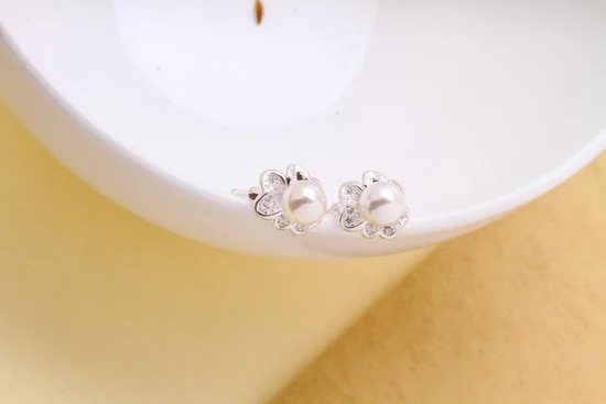 Step-by-step guide on how to establish a successful fine jewelry business